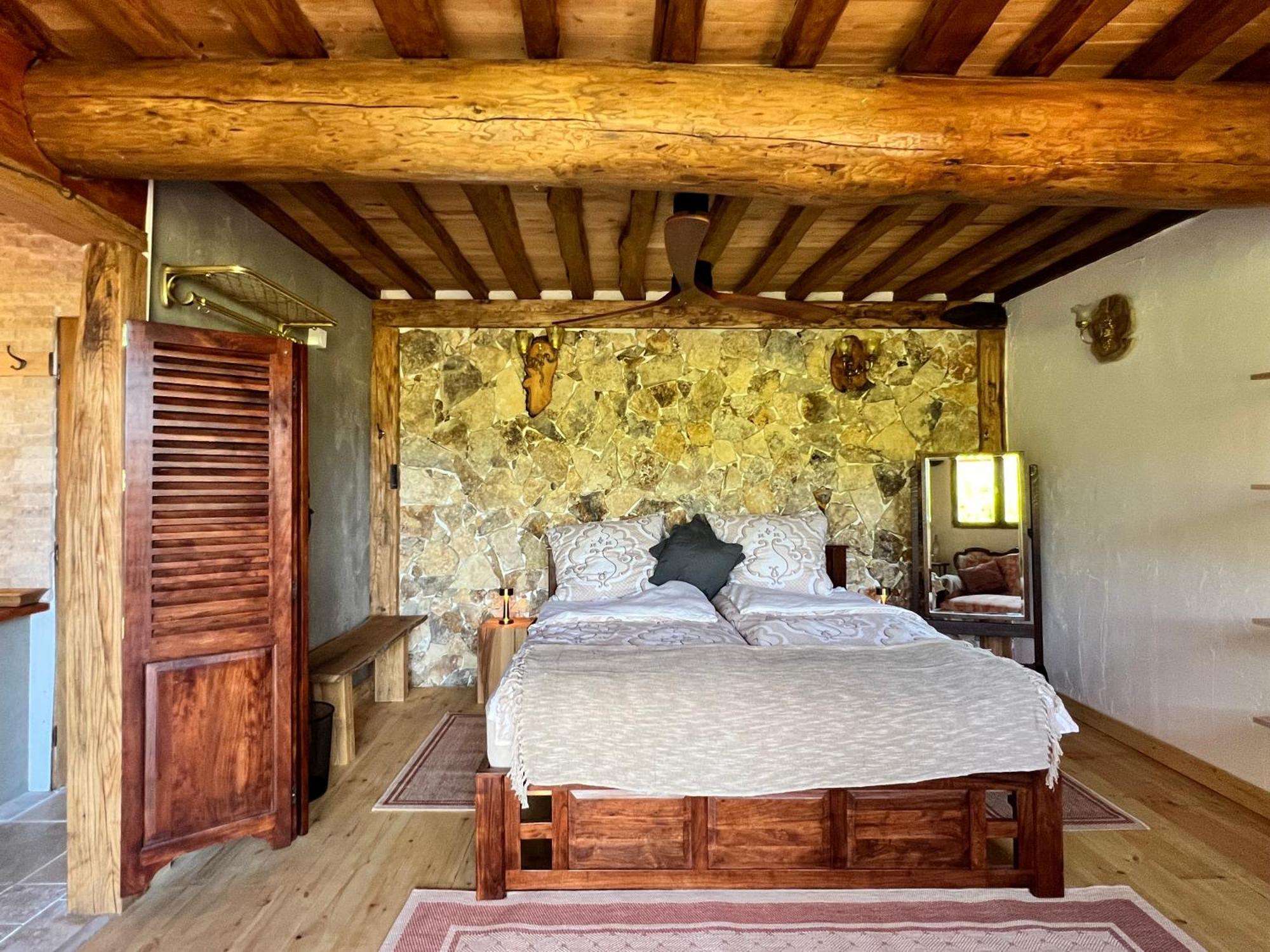 발레로그 Les Magnels B&B 외부 사진