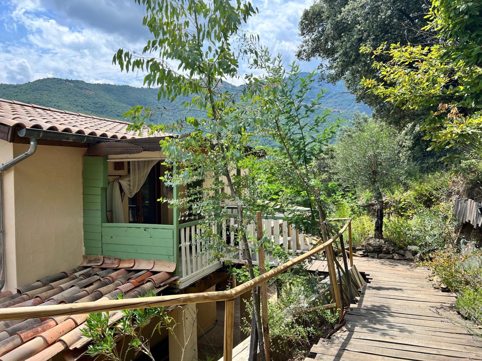 발레로그 Les Magnels B&B 외부 사진