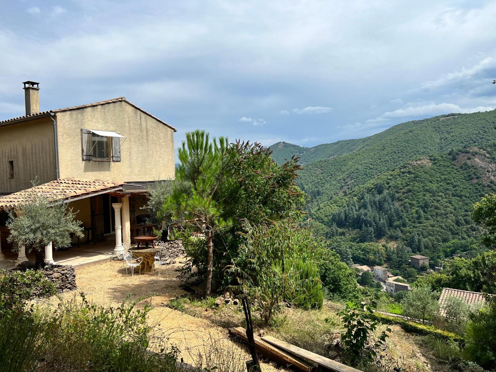 발레로그 Les Magnels B&B 외부 사진
